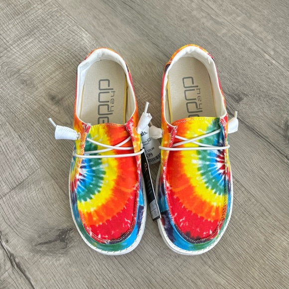 Hey Dude Dudes Shoes-Wendy-Mandala Tie Dye Rainbow-size 7-NEW!! - Picture 3 of 9